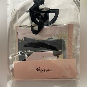 Foley & Corinna Gift Set